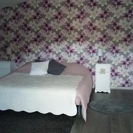 La Belle Isle - Tout Confort Bed and Breakfast *